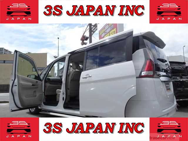 2017 Nissan Serena