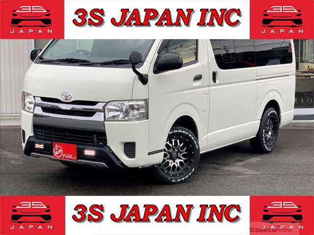 2015 Toyota Hiace