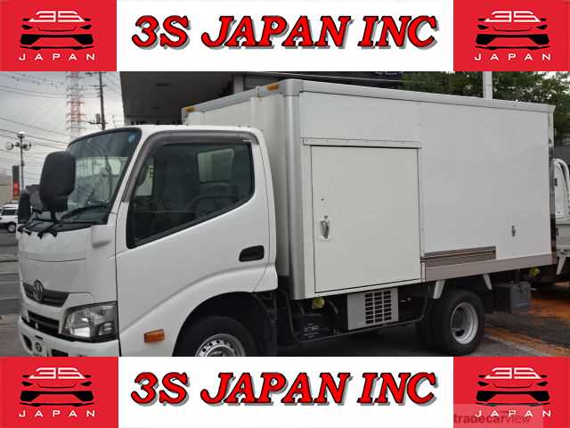 2017 Toyota Dyna Truck