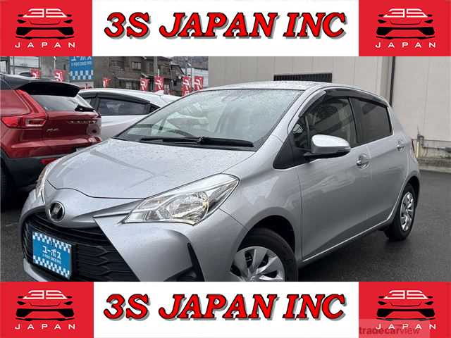 2017 Toyota Vitz