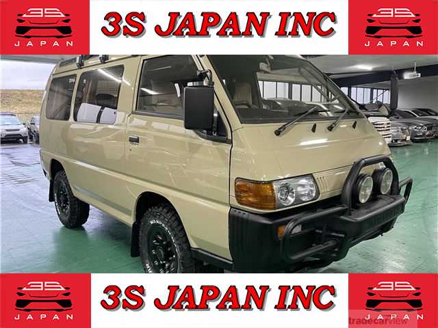 1992 Mitsubishi Delica Starwagon