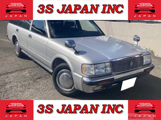 1999 Toyota Crown Van