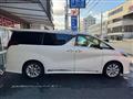 2017 Toyota Alphard