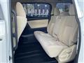 2016 Toyota Alphard