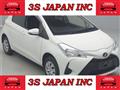 2017 Toyota Vitz