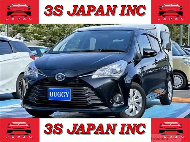 2017 Toyota Vitz