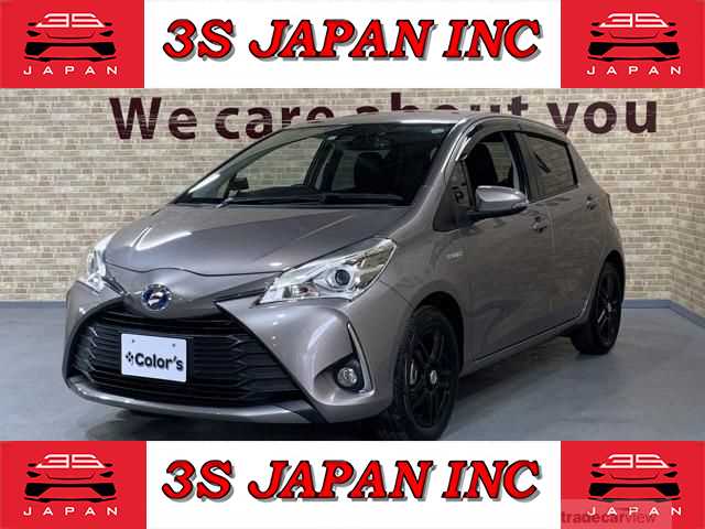 2017 Toyota Vitz