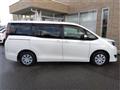 2018 Toyota Noah