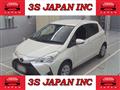 2017 Toyota Vitz