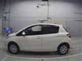 2017 Toyota Vitz