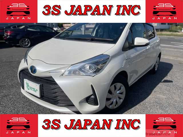 2017 Toyota Vitz