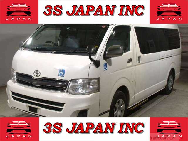 2010 Toyota Hiace Commuter