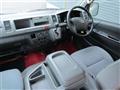 2010 Toyota Hiace Commuter