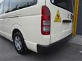 2010 Toyota Hiace Commuter