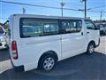 2007 Toyota Hiace Van