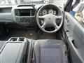 2006 Nissan Caravan Bus