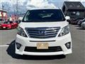 2013 Toyota Alphard