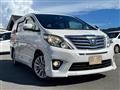 2013 Toyota Alphard