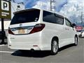 2013 Toyota Alphard