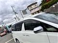 2013 Toyota Alphard