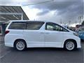 2011 Toyota Alphard