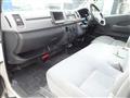 2006 Toyota Hiace