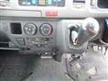 2006 Toyota Hiace