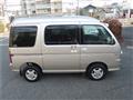 1998 Daihatsu Atrai