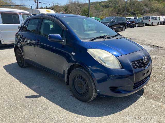 2005 Toyota Vitz