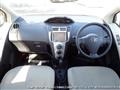 2005 Toyota Vitz