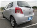 2005 Toyota Vitz