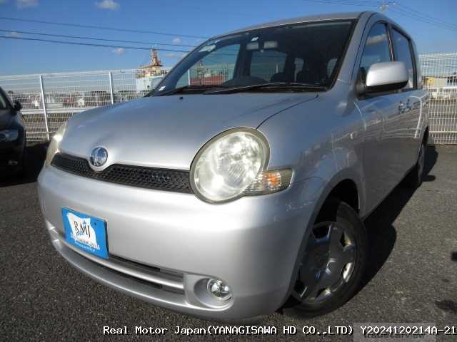 2005 Toyota Sienta