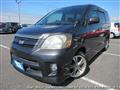 2006 Toyota Noah