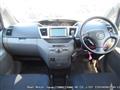 2006 Toyota Noah