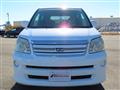 2005 Toyota Noah