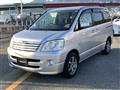 2002 Toyota Noah