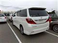 2011 Toyota Alphard