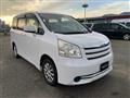 2009 Toyota Noah