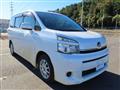 2012 Toyota Voxy