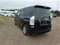 2010 Toyota Noah