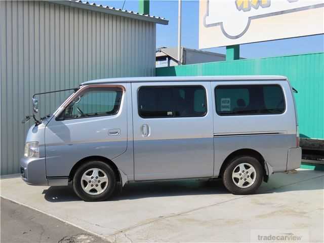 2004 Nissan Caravan Coach