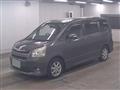 2008 Toyota Noah