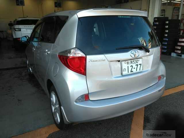 2012 Toyota Ractis