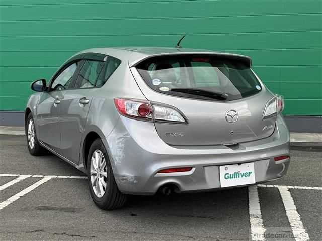 2011 Mazda Axela Sport