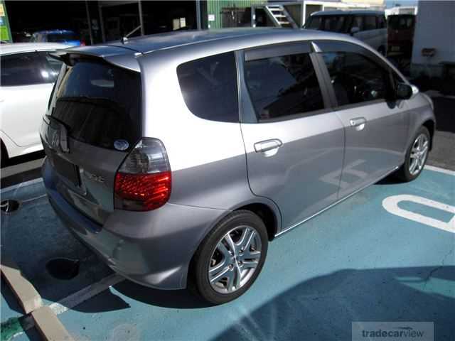 2005 Honda Fit