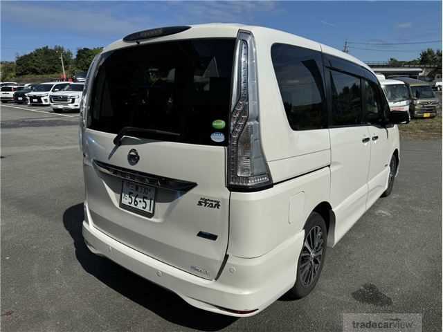 2015 Nissan Serena