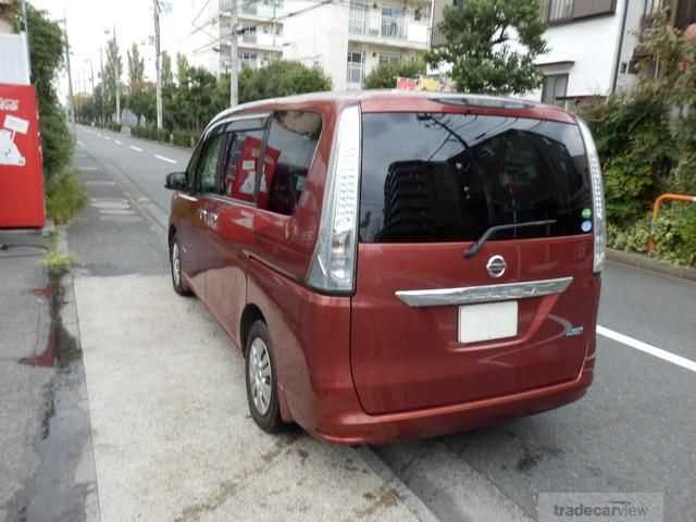 2015 Nissan Serena