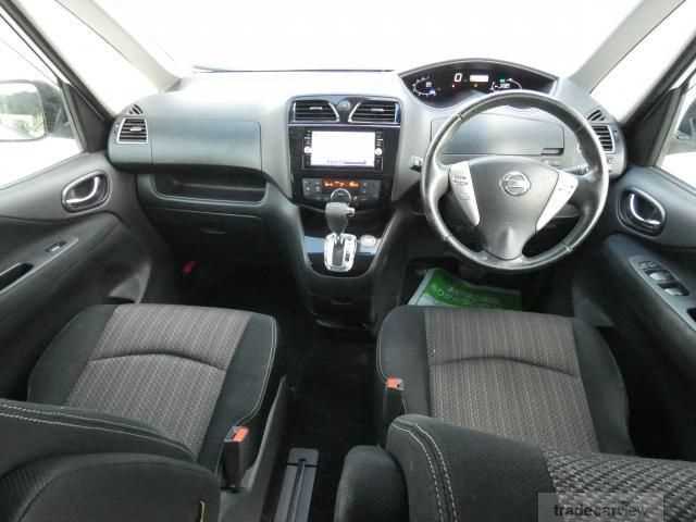 2015 Nissan Serena