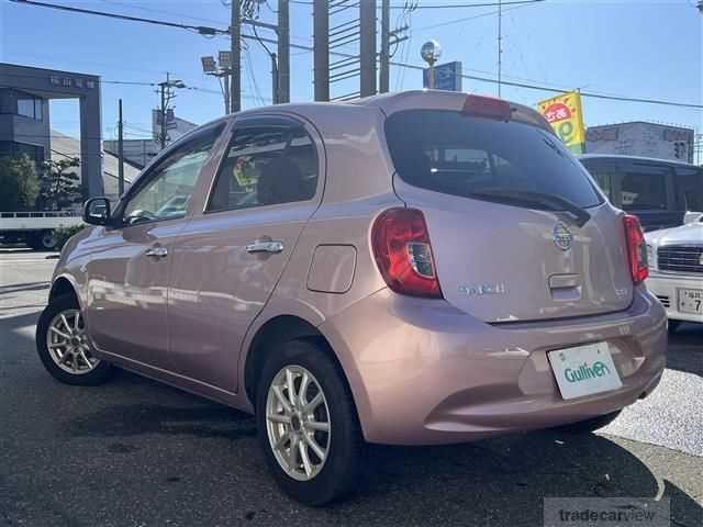 2016 Nissan March