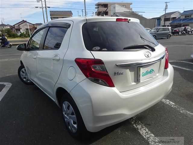 2015 Toyota Vitz